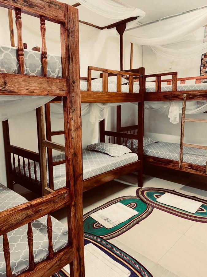 Sanaa Hostel Zanzibar Luaran gambar