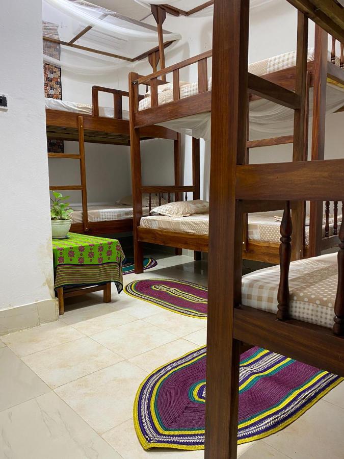 Sanaa Hostel Zanzibar Luaran gambar