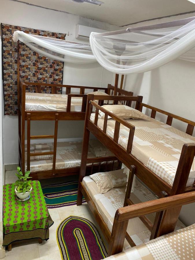 Sanaa Hostel Zanzibar Luaran gambar