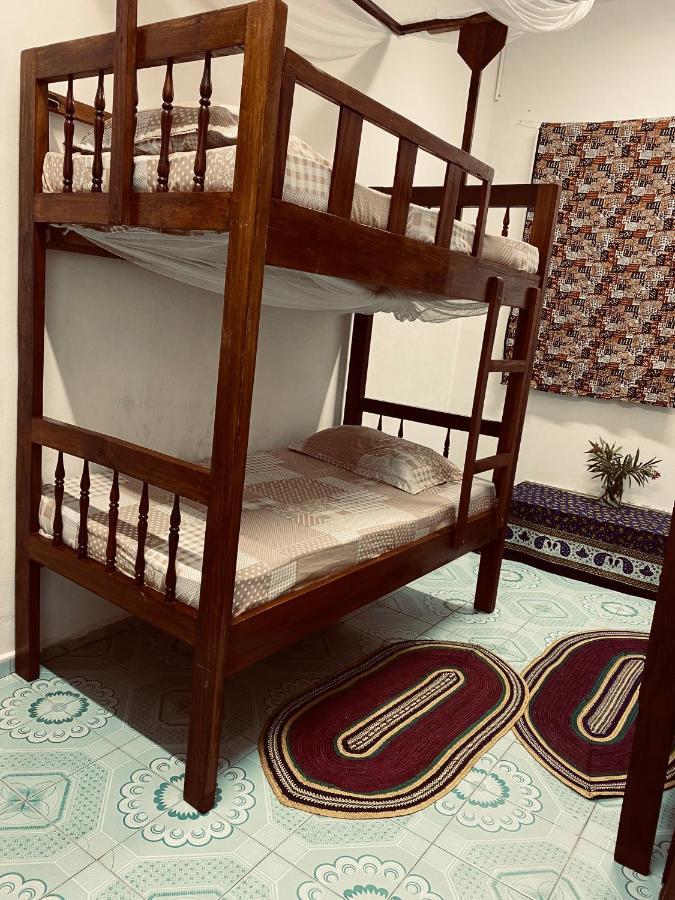 Sanaa Hostel Zanzibar Luaran gambar