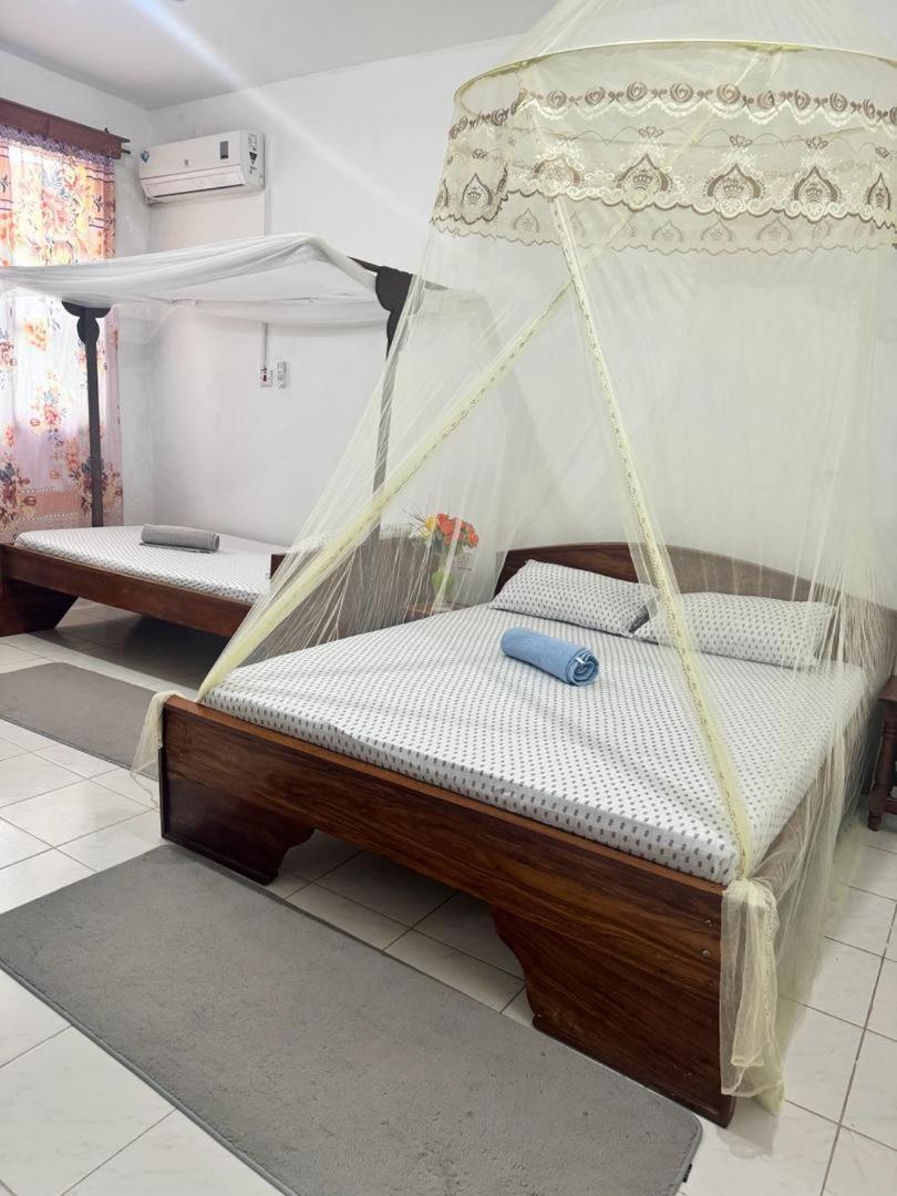 Sanaa Hostel Zanzibar Luaran gambar